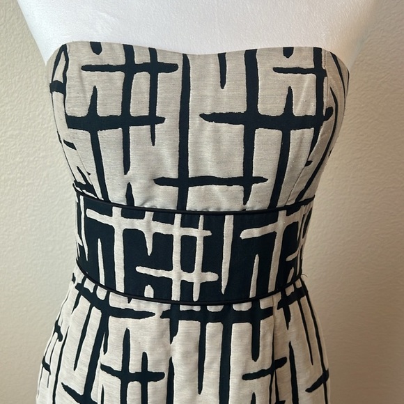 MAX AND CLEO - WOMEN’S STRAPLESS DRESS MIDI BLACK AND CREAM SIZE 4 - Picture 2 of 9